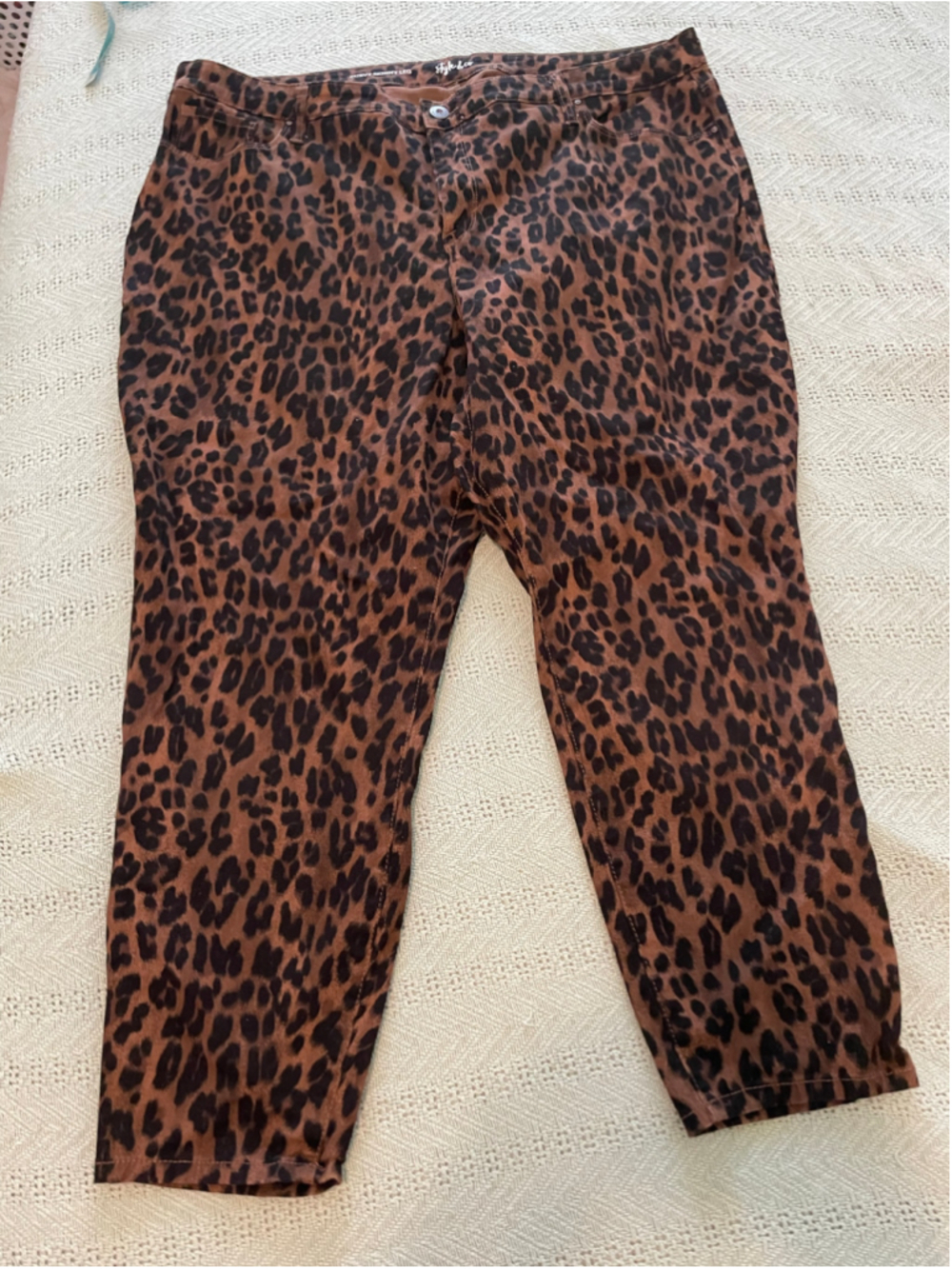 Style & Co. Leopard Print Ankle Jeans Size 24P Brown Black dopamine maximalist